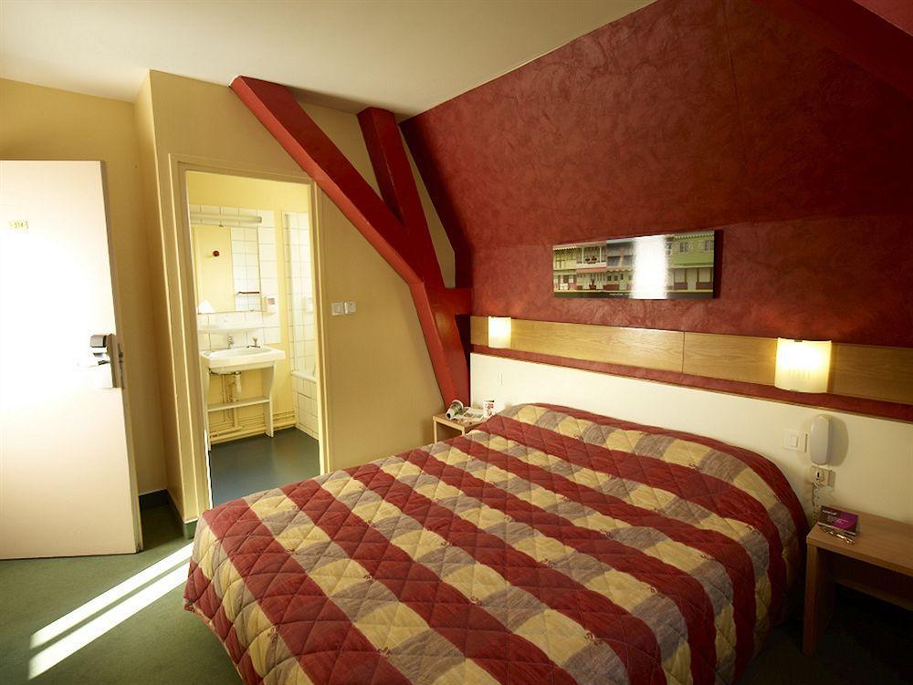 The Originals City, Hotel Continental, بواتييه المظهر الخارجي الصورة
