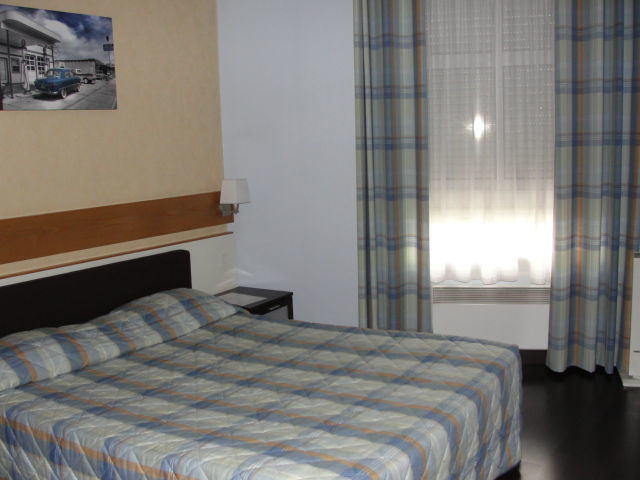 The Originals City, Hotel Continental, بواتييه المظهر الخارجي الصورة